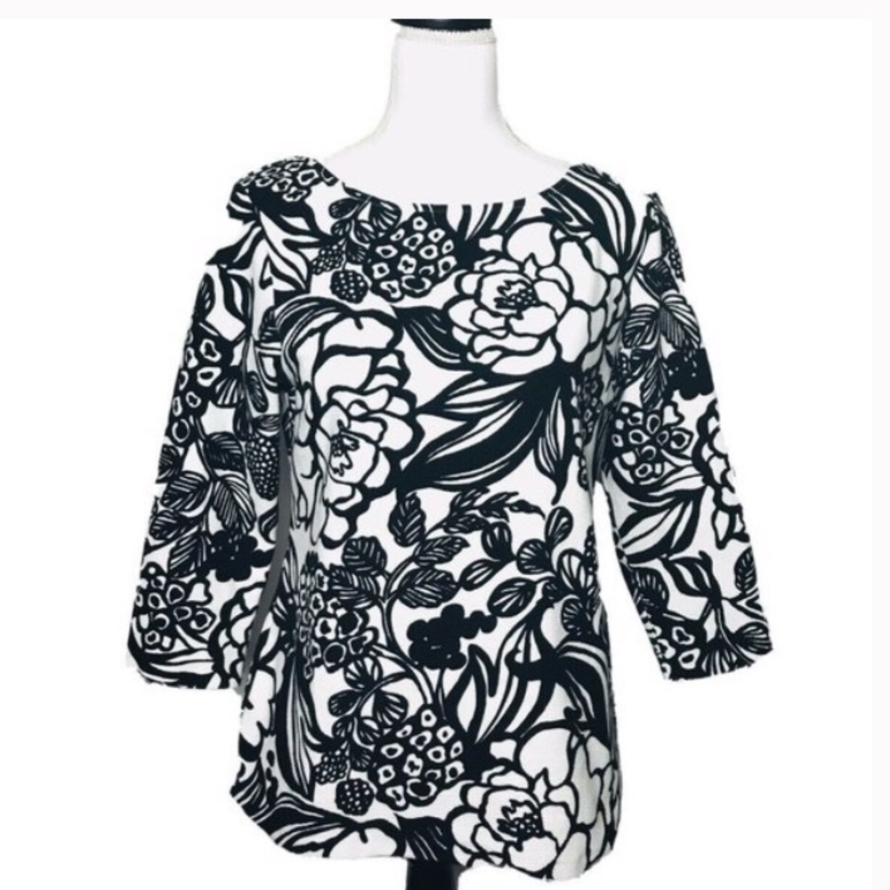 Classic Talbots black and white floral top